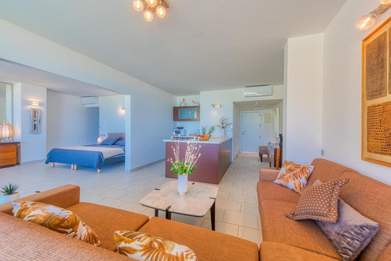 Le Domaine Anse Marcel Beach Resort Exteriér fotografie