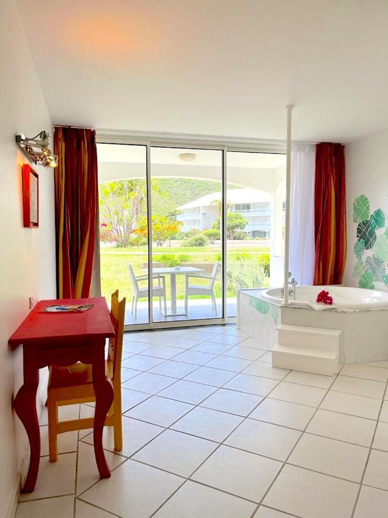 Le Domaine Anse Marcel Beach Resort Exteriér fotografie